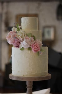 buttercream_sugar_flowers__large.jpg